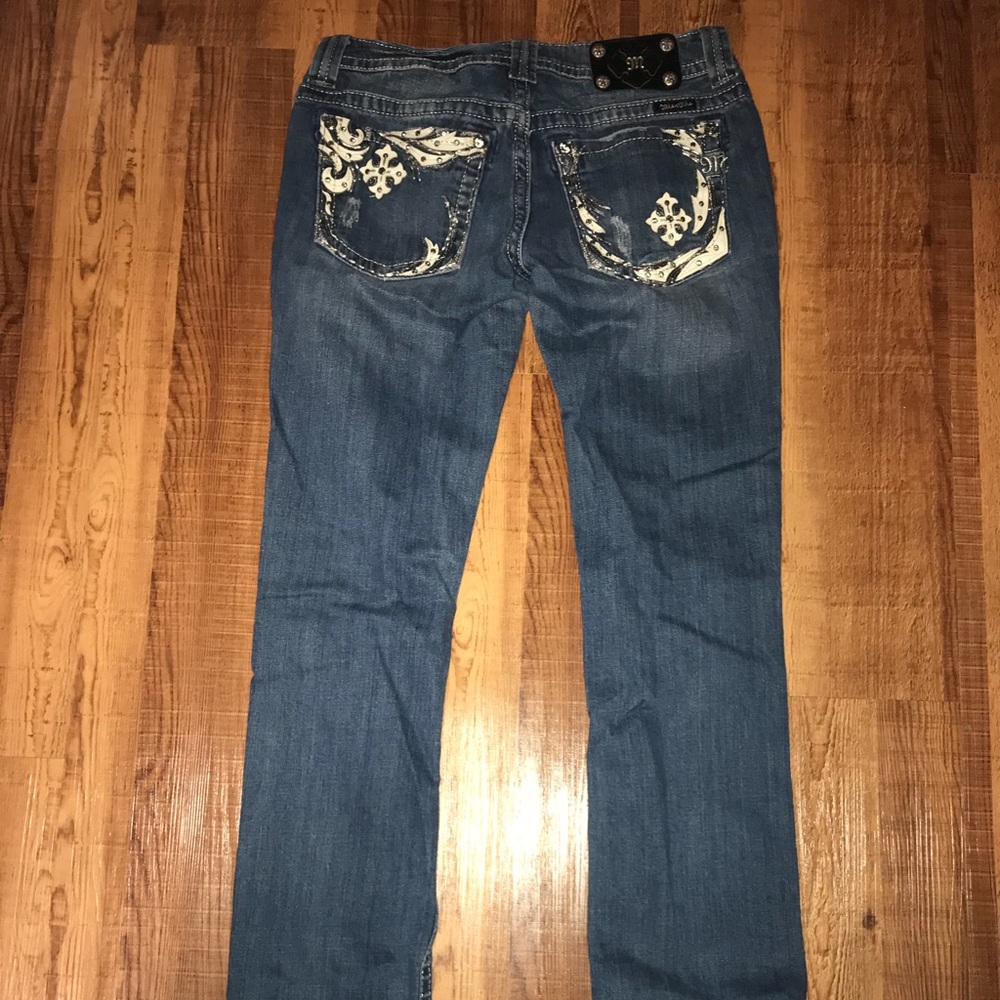 Jeans - Picture 2 of 2